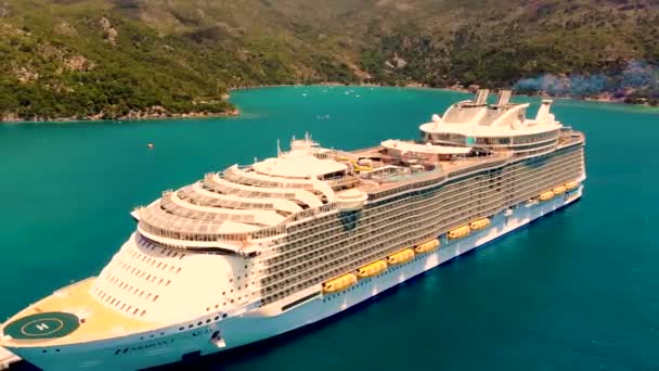 Harmony Seas Royal Carribean Cruise Ship Drone Video — Stock Video