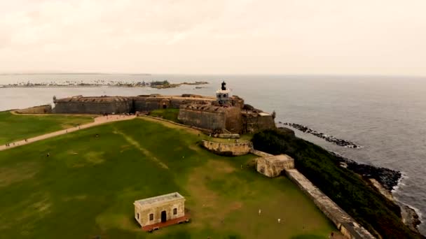 Drone Πλάνα Του Castillo San Felipe Del Morro Στο Παλιό — Αρχείο Βίντεο