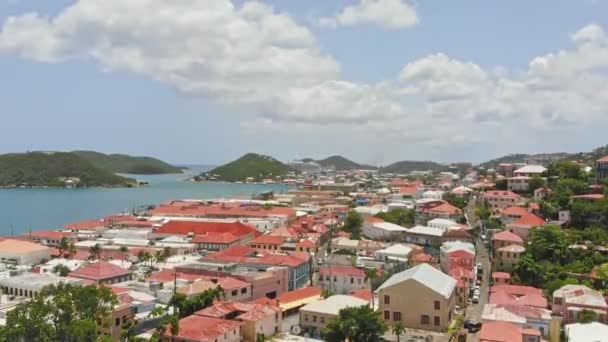 美国圣托马斯的无人驾驶飞机镜头位于加勒比海边的处女岛 — 图库视频影像