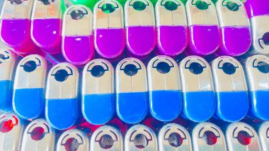 Kan testi tüpleri üst üste