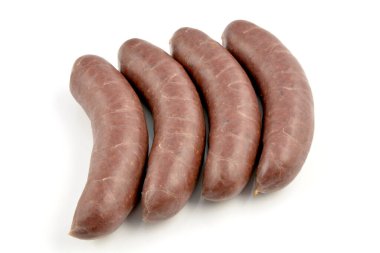 Beyaz arka planda kara puding