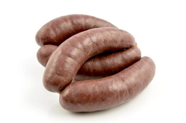 Beyaz arka planda kara puding