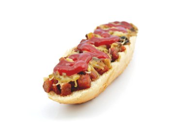 beyaz zemin üzerinde güveç