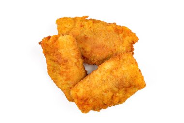 Beyaz arka planda kızarmış balık.