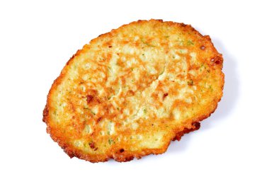 Beyaz bir arka plan üzerinde patates Pancakes