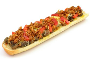 beyaz zemin üzerinde güveç