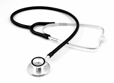 Beyaz arkaplanda steteskop