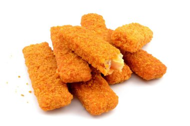 Balık kroket beyaz zemin üzerine izole