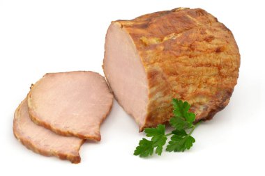 Beyaz arka planda fırında domuz filetosu