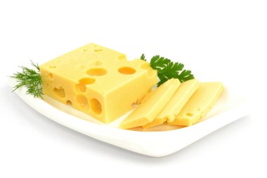 Beyaz arkaplanda peynir