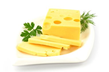 Beyaz arkaplanda peynir