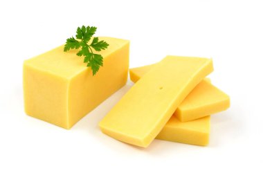 Beyaz arkaplanda peynir