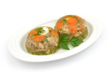 Domuz eti ve havuçlu ev yapımı jöle.