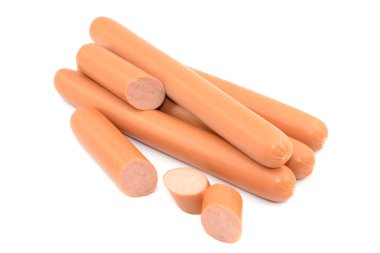 Beyaz arkaplanda sosisliler