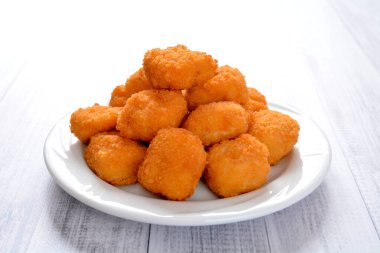 breaded homemade chicken nuggets