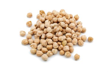 Beyaz bir arka planda nohut