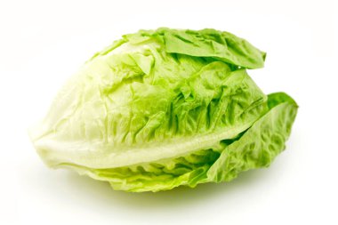 Beyaz arka plan üzerinde izole marul