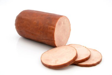 Beyaz arkaplanda sosis