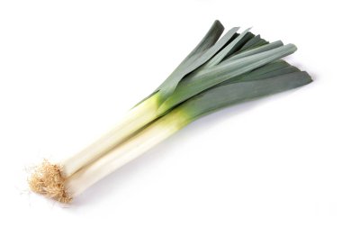 beyaz zemin üzerine pırasa