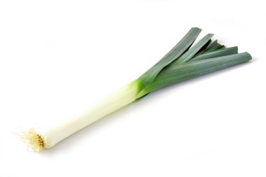 beyaz zemin üzerine pırasa