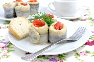 Herring rolls with paprika