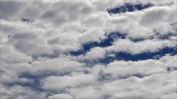 Хмари Блакитному Небі — стокове відео