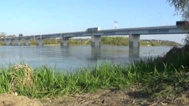 Vistula Nehri üzerindeki köprü - Polonya