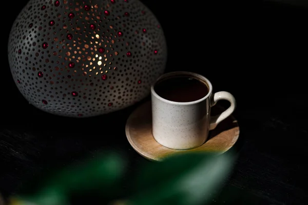 Turkiskt Kaffe Ottoman Traditionell Dryck Varma Drycker Dekorerad Med Ljus — Stockfoto