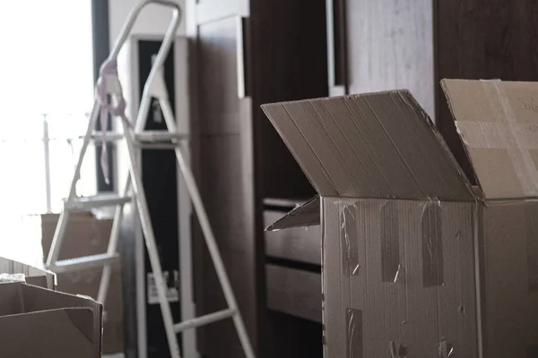 House Moving Packed Unpacked Carton Boxes Messy Home — Stock Photo, Image