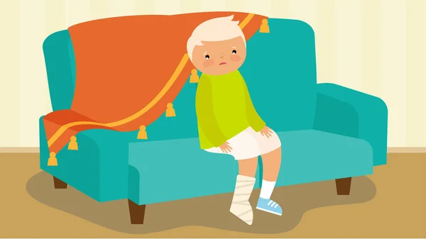 Χαριτωμένο Μικρό Αγόρι Κάθεται Καναπέ Σπασμένο Πόδι Διανυσματική Απεικόνιση — Διανυσματικό Αρχείο