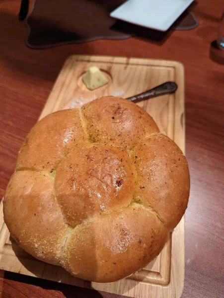 Смачний Свіжий Запечений Хліб Родзинками Маком — стокове фото