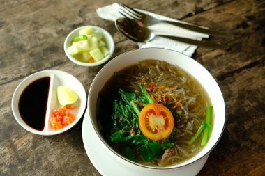 Mie lethek kuah is noodles made from rice flour, processed into delicious Indonesian dishes
