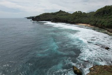 Deniz kıyısının güzel manzarası 
