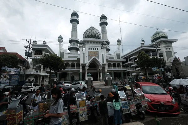 印度尼西亚马兰 2022年12月28日 从空中俯瞰马良市的大Jami清真寺 这座清真寺建于1890年 Masjid Agung Jami Malang — 图库照片