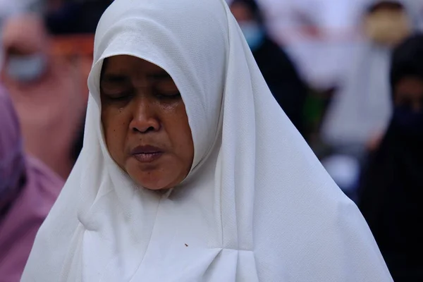 Yogya Indonésia Maio 2021 Eid Fitr Oração Realizada Durante Pandemia — Fotografia de Stock