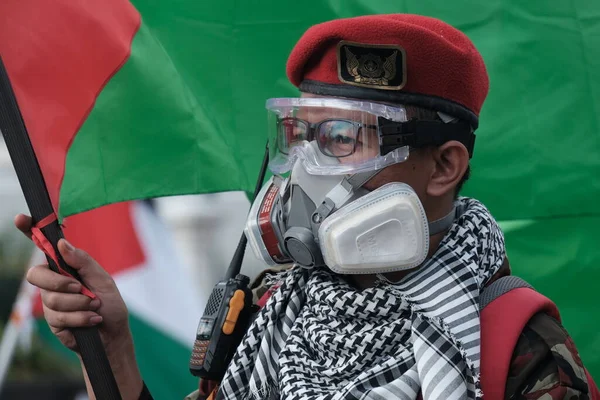 Yogya Indonesia 2021年5月21日以色列在日惹对巴勒斯坦进行军事侵略的示威 示威者戴着印尼的巴勒斯坦头巾 作为对印尼的支持 — 图库照片