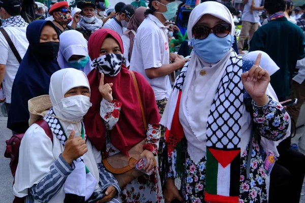 Yogya Indonesia 2018年12月21日 穆斯林分子在日惹市 Quot Quot 进行维吾尔族防卫示威 维吾尔族穆斯林遭到中国人的种族主义和歧视行动 — 图库照片