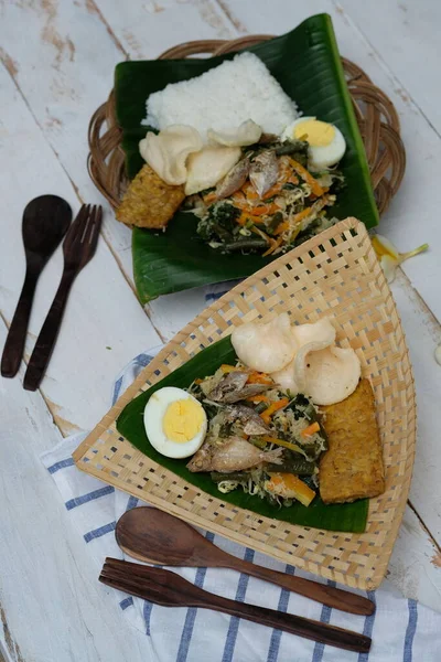 Gudeg Krecek Adalah Makanan Tradisional Yogyakarta Yang Terbuat Dari Nangka — Stok Foto
