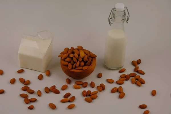 Mandlové Mléko Susu Mandlová Mandlové Mléko Skleněné Láhvi Mandle Mají — Stock fotografie