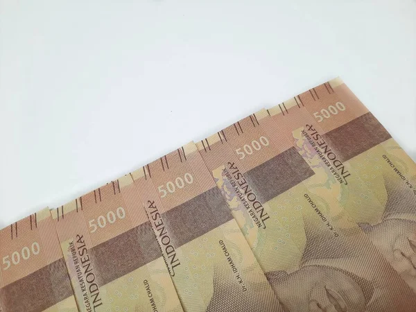 Indonesisk Rupiah Valuta Vit Bakgrund Fem Tusen Rupier — Stockfoto