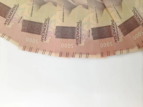 Indonesische Rupiah Währung Auf Weißem Hintergrund Fünftausend Rupien — Stockfoto