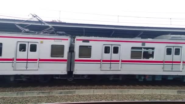 Kereta Komuter Stasiun Sistem Kereta Komuter Untuk Jabodetabek Indonesia Transportasi — Stok Video