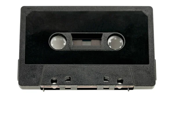 白い背景に碑文のない古い黒のオーディオカセット 高品質の写真 — ストック写真