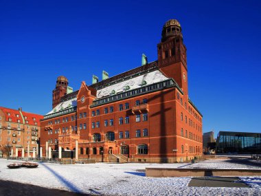 İsveç 'in Malmö şehrinde tarihi Centralposthuset (merkez postane).