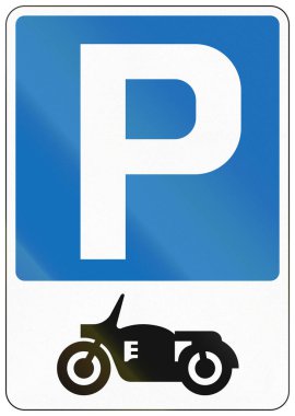 Sadece Hong Kong 'da Çin yol işareti kullanılır - sadece motosikletler için park yeri.