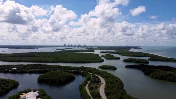 Vista Aérea Belo Parque Com Praias Arenosas Ideal Para Natação — Vídeo de Stock