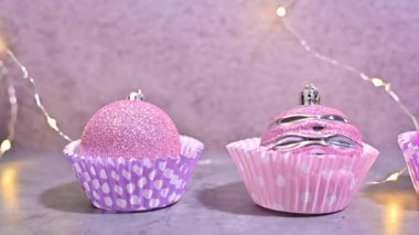 Pastel Pembe Süslemeler Cupcake Sepet Zevkine Yerleştirilmiş