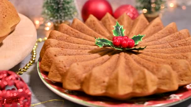 Festive Christmas Cakes Satisfy Your Dessert Cravings — Stock Video