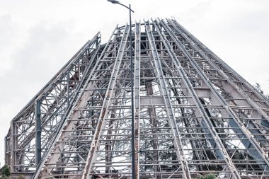 Yeni koni şekilli konut geliştirme