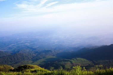 Sabahları dağın güzel manzarası